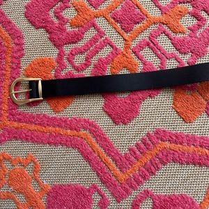 Black and gold belt